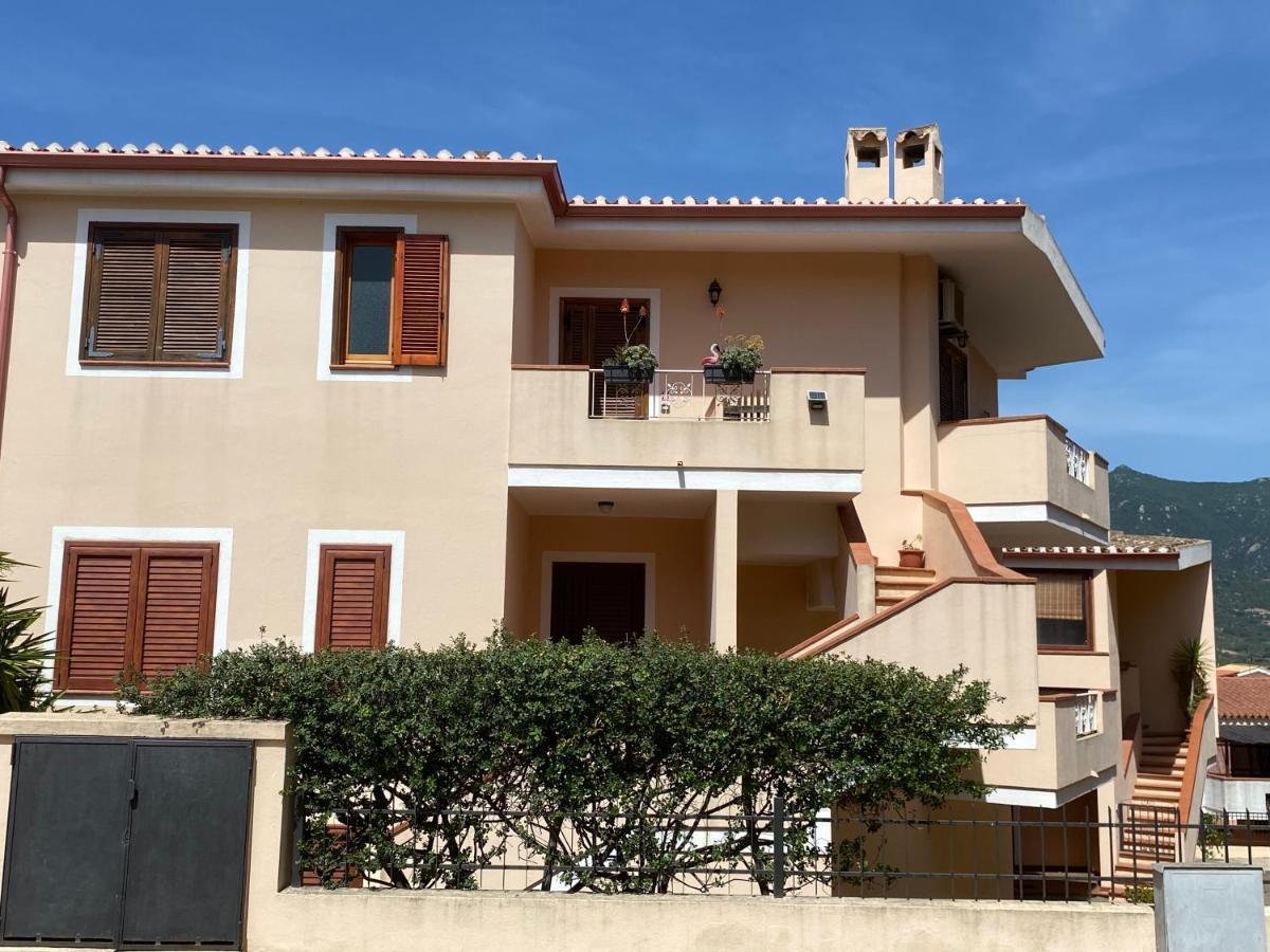 Apartmán Domo Mea Villasimius Exteriér fotografie